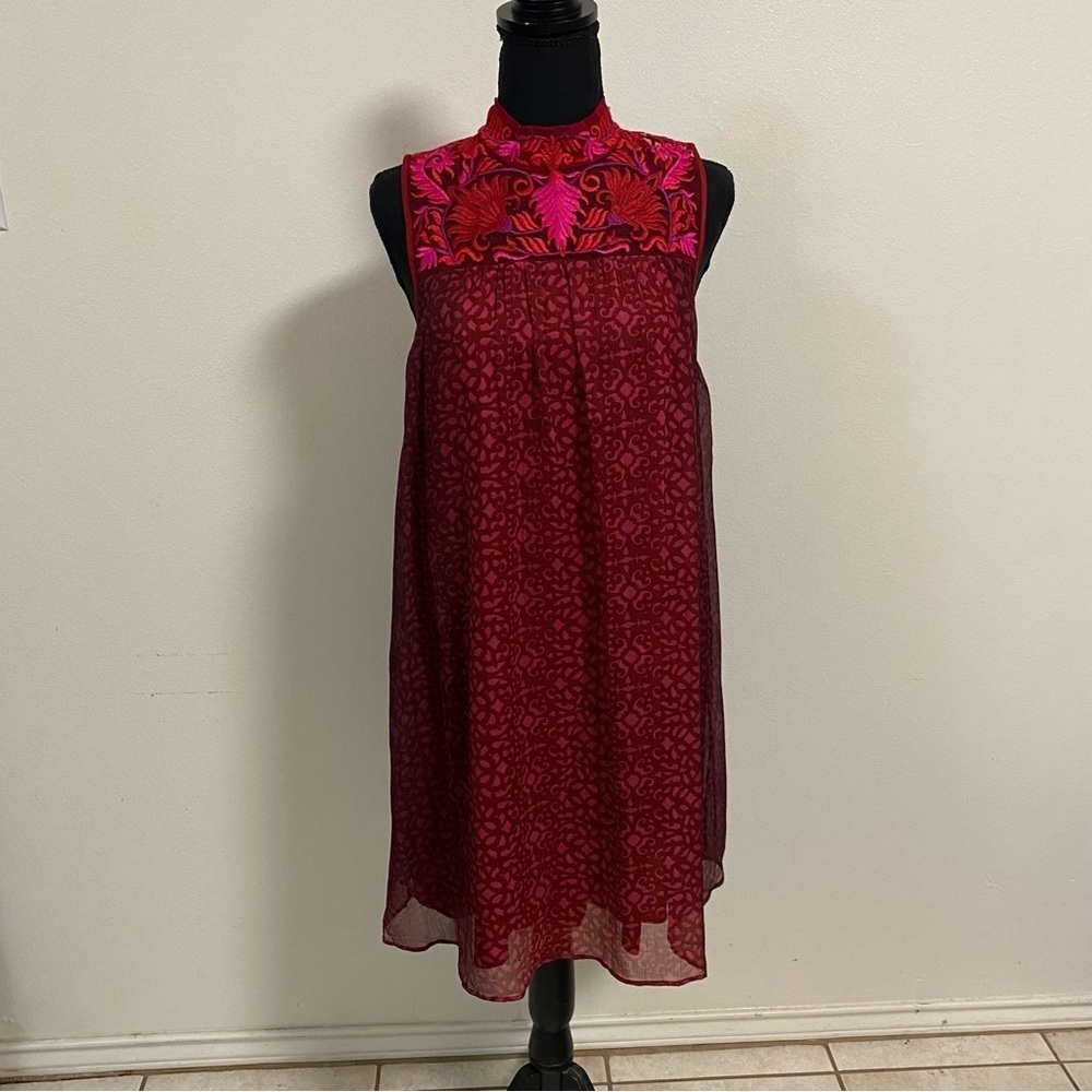 Niki Tlahajan Dress Women’s Size 6 Red Amara Swing Dress